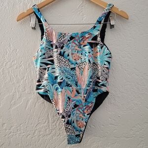 Reversible One Piece Small